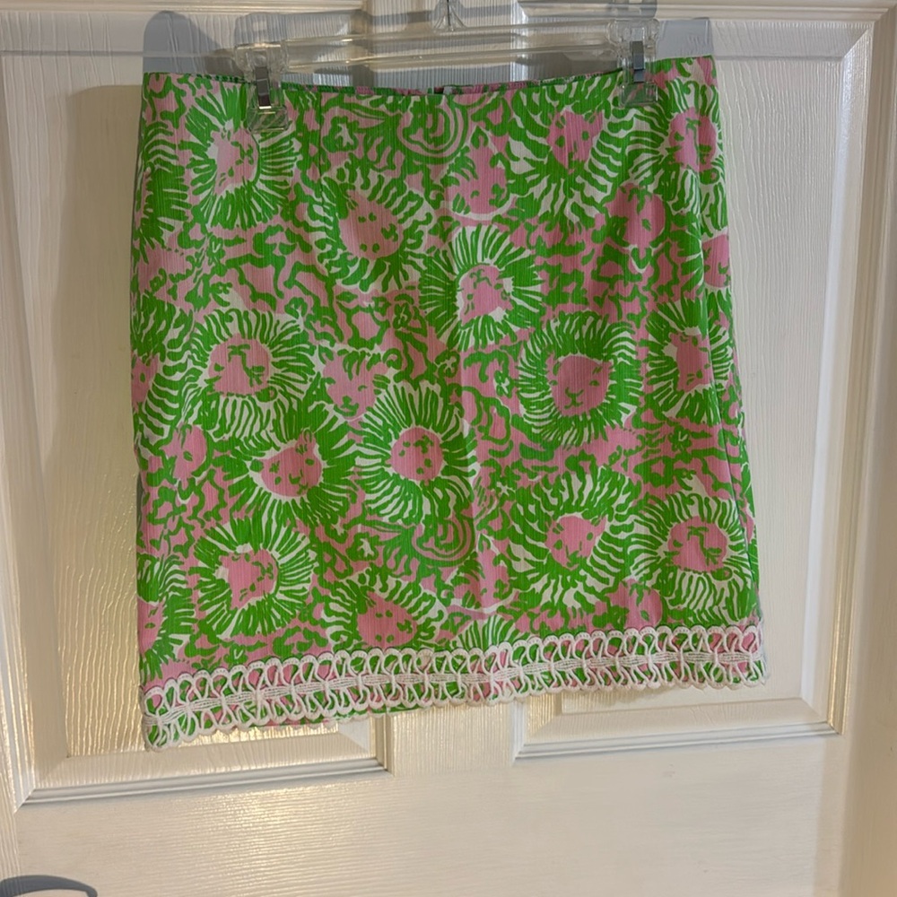 Lilly Pulitzer lion skirt EUC 10